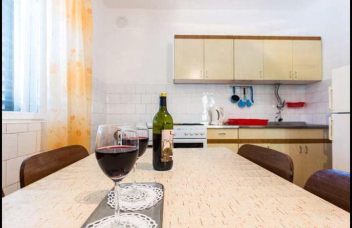 Apartments A & G Petrovic Пировац Екстериор снимка